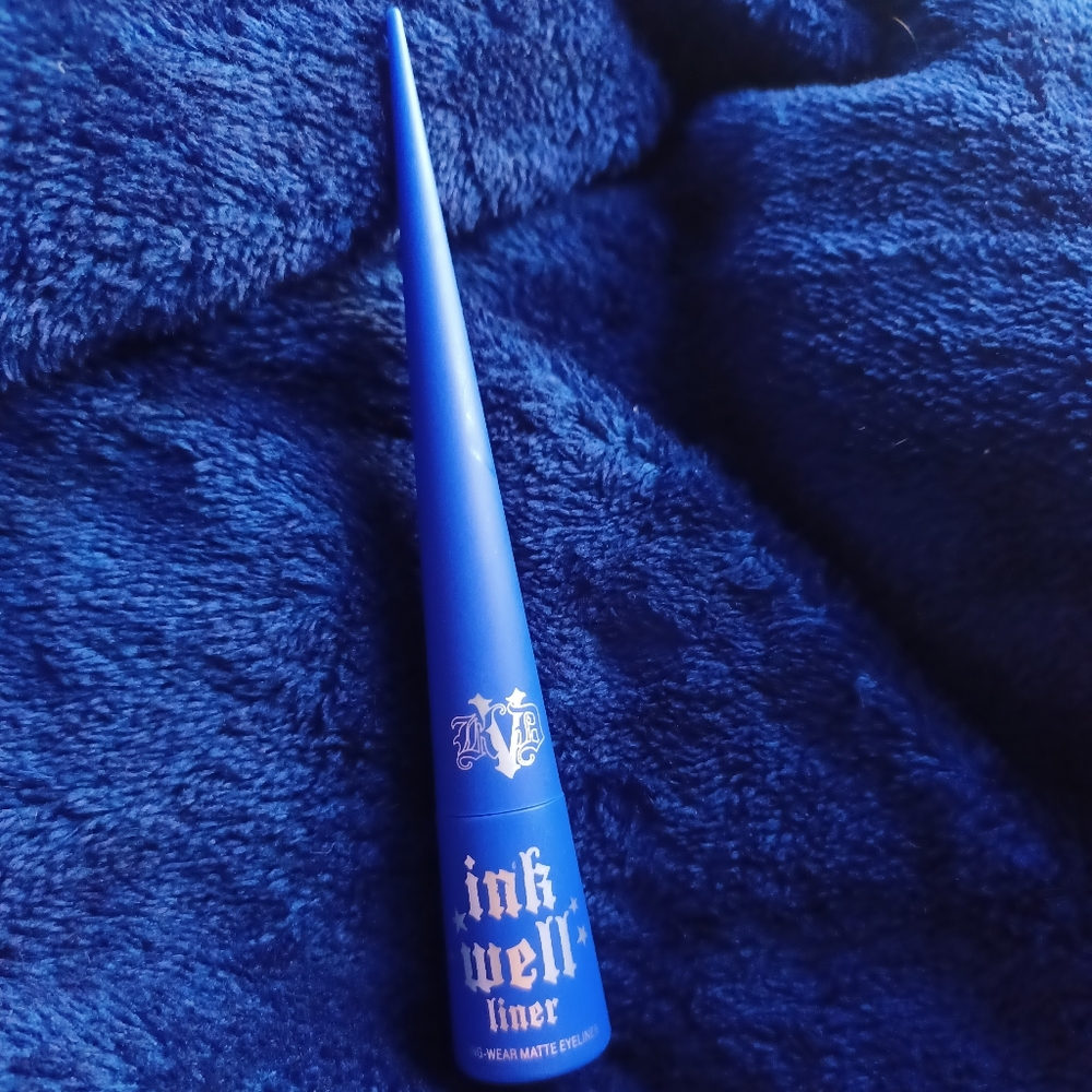 SOLD❗️KVD Liquid Eyeliner